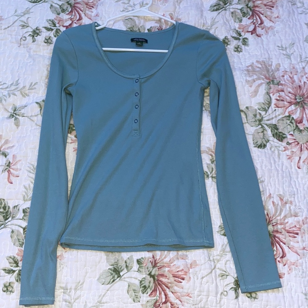 Wild Fable teal long sleeve
